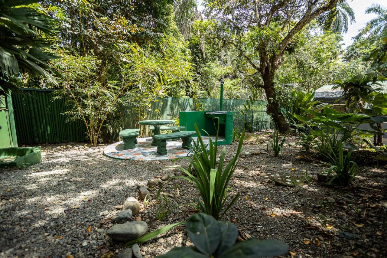 Casa Tucanes マヌエル・アントニオ エクステリア 写真